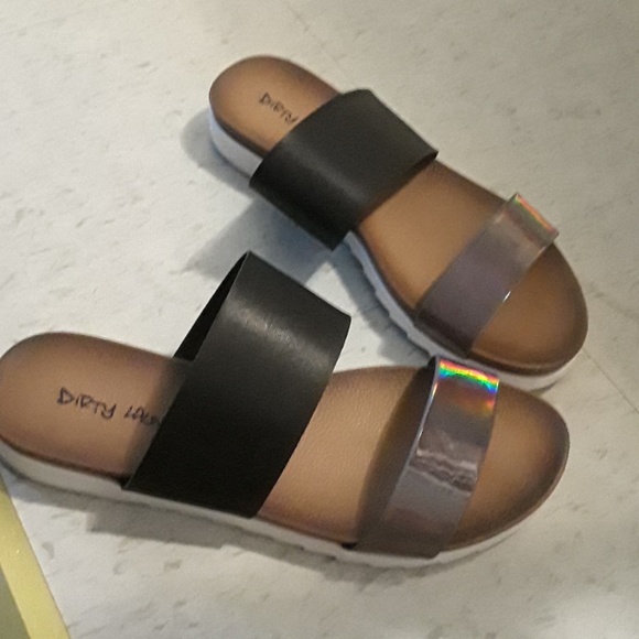 Sandals - Picture 2 of 3